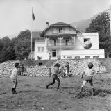 La Maison Terre des Hommes de Massongex à ses débuts en 1970